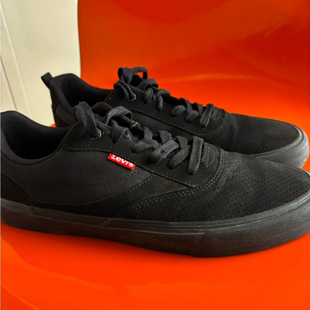 Levi's Men's Black Sneakers